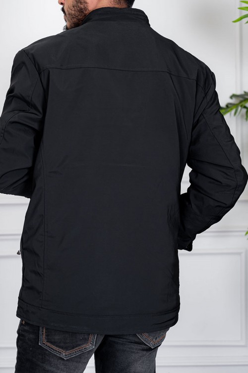 جاكيت رجالي لون أسود ياقة عالية بسحاب من الأمام و جيوب و بأكمام طويلة