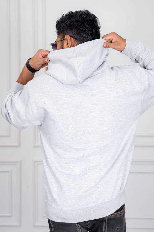 هودي متعدد الألوان ياقة بقبعة متصلة برباط مزين بجيوب الكنغر من الأمام و بأكمام طويلة