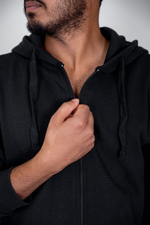 هودي متعدد الألوان ياقة بقبعة متصلة برباط مزين بجيوب الكنغر من الأمام و بأكمام طويلة