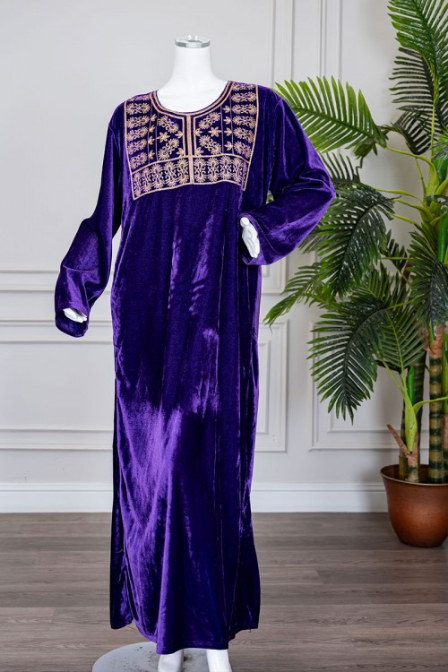 قميص نسائي شتوي لون موف ياقة دائرية بتطريز ذهبي و بأكمام طويلة