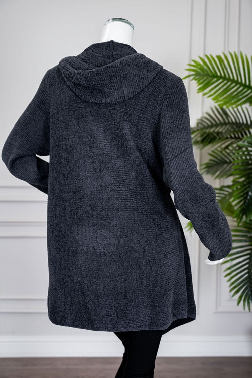 جاكيت نسائي شتوي لون رمادي ياقة بقبعة متصلة بجيوب من الجانبين و بأكمام طويلة