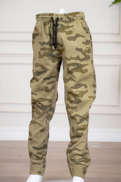 بنطلون ولادي جيشي برباط في الخصر باللون الأسود و جيوب في الجانبين و الخلف