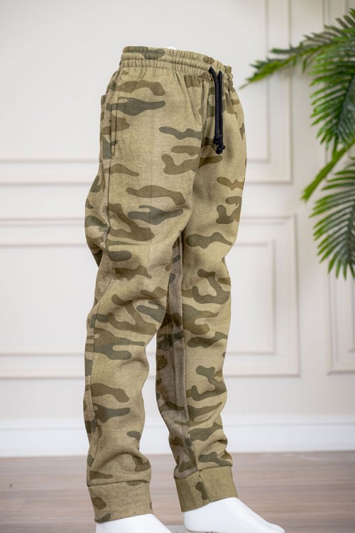 بنطلون ولادي جيشي برباط في الخصر باللون الأسود و جيوب في الجانبين و الخلف