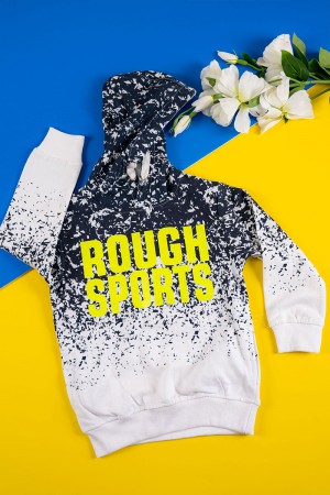 بلوفر أطفال لون أبيض و كحلي مزين بكتابات من الأمام ياقة بقبعة متصلة برباط و بأكمام طويلة 