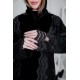 عباية شتوية سوداء من المخمل مزينة بالدانتيل مع طرحة