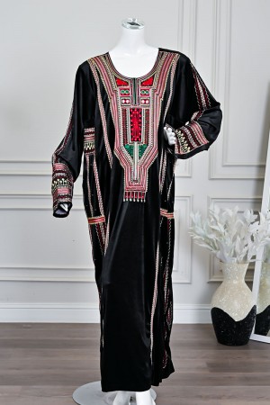 جلابية نسائية تراثية قطيفة لون أسود مزينة بتطريز ملون