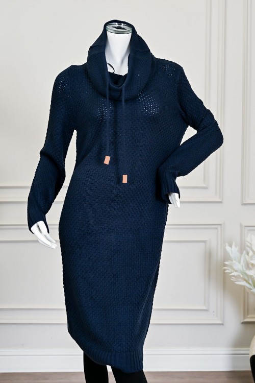 بلوزة نسائية شتوية صوف كحلي بقبعة متصله