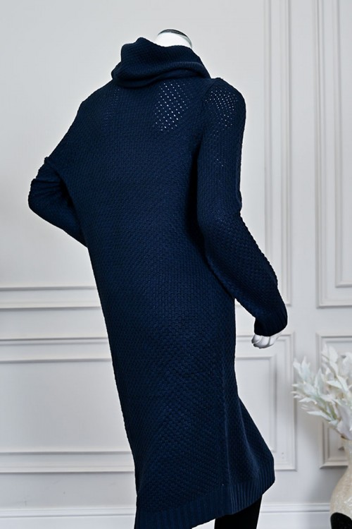 بلوزة نسائية شتوية صوف كحلي بقبعة متصله