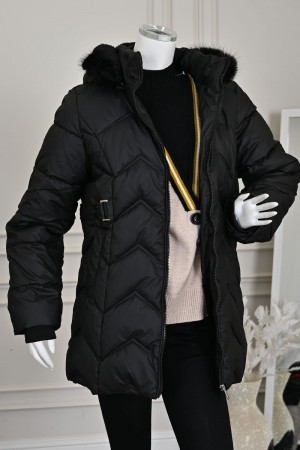 جاكيت نسائي شتوي لون أسود بقبعة منفصلة بفرو قابلة للتركيب و بسحاب و جيوب من الأمام
