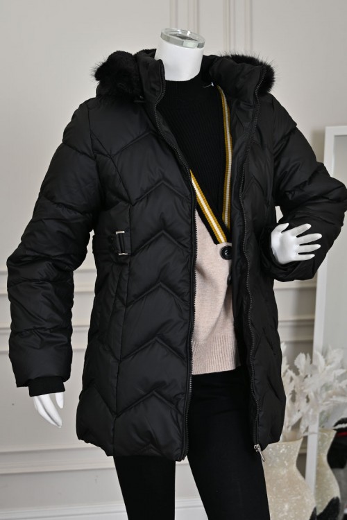 جاكيت نسائي شتوي لون أسود بقبعة منفصلة بفرو قابلة للتركيب و بسحاب و جيوب من الأمام