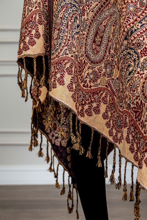 شال كشميري نسائي لون موف بنقوش ملونة