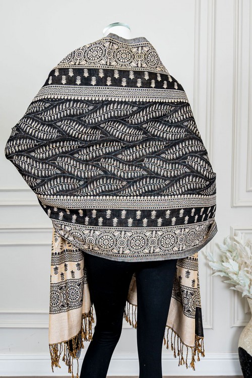 شال كشميري نسائي متعدد الألوان بنقوش ملونة