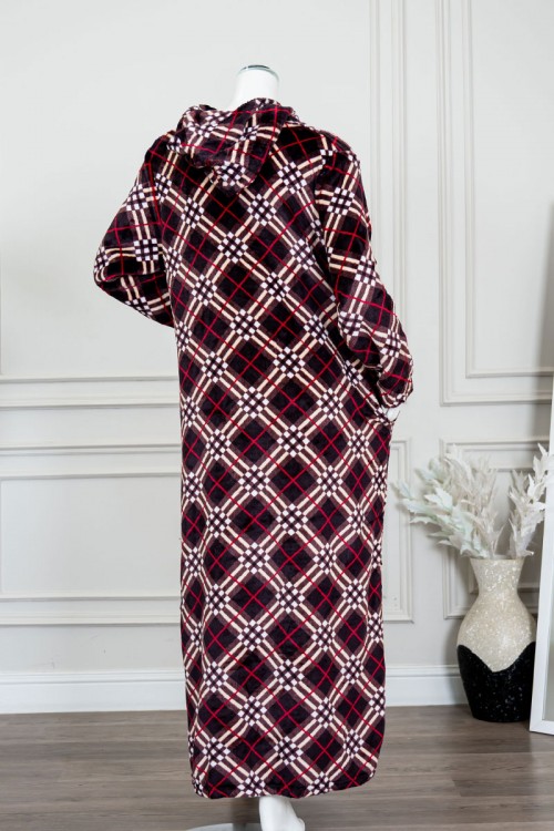 قميص-نسائي-طويل-شتوي-متعدد-الألوان-مع-تداخلات-بأشكال-