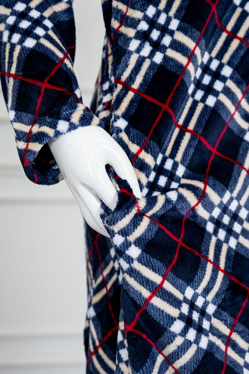 قميص-نسائي-طويل-شتوي-متعدد-الألوان-مع-تداخلات-بأشكال-