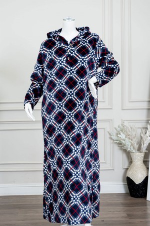 قميص نسائي طويل شتوي متعدد الألوان مع تداخلات بأشكال و خطوط ملونة بقبعة متصلة و أزرار من الأمام و بأكمام طويلة