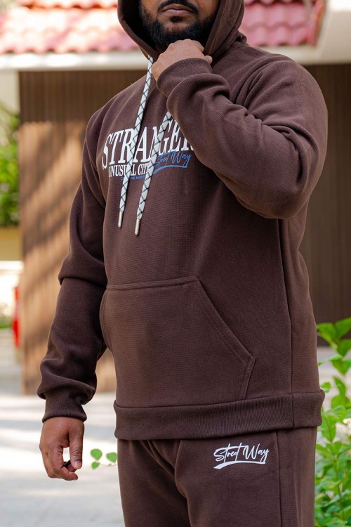 طقم-رجالي-شتوي-قطعتين-لون-بني-ببلوفر-هودي-قبعة-متصلة