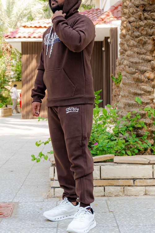 طقم-رجالي-شتوي-قطعتين-لون-بني-ببلوفر-هودي-قبعة-متصلة