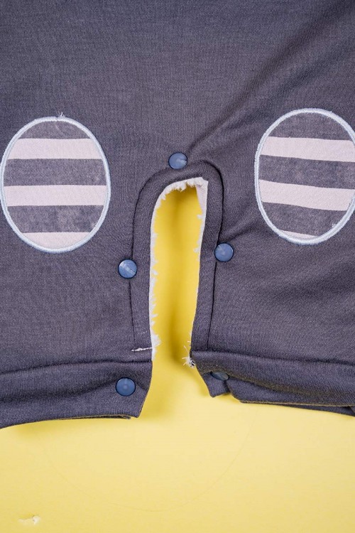 بربتوز-أطفال-شتوي-مبطن-لون-رمادي-غامق-و-اوف-وايت-