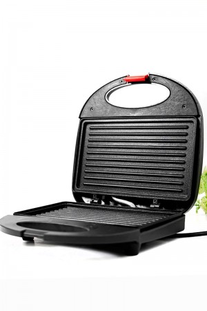 Electric sandwich maker, black color, with non-stick grid plates, 750 watts