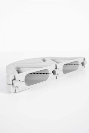 Triangle-shaped plastic pastry mold