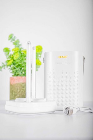 فواحة ملطف هواء لون أبيض يعمل عبر منفذ USB