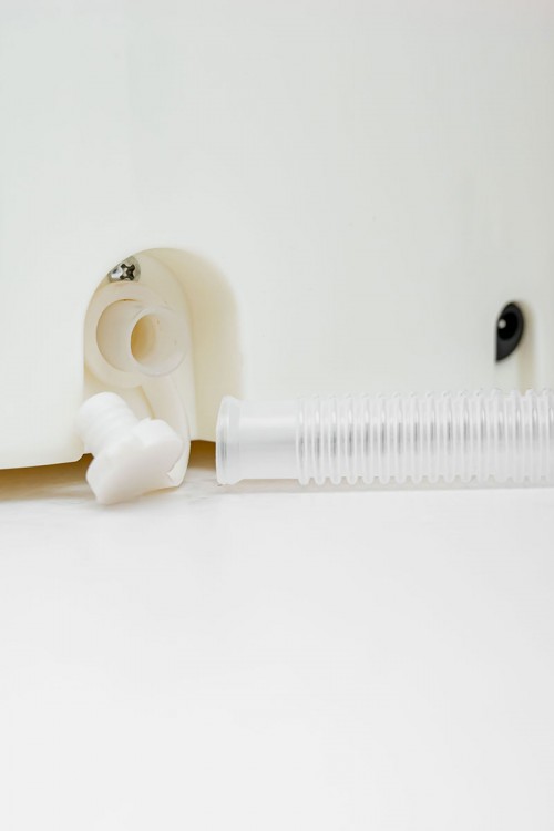 غسالة متنقلة قابل للطي لون أبيض و بيج بسعة 11 لتر و بقوة 40 واط