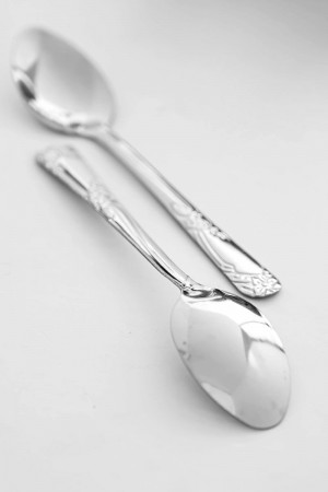 ملاعق أكل ستيل مزينة بزخرفة في المقبض 12 حبة