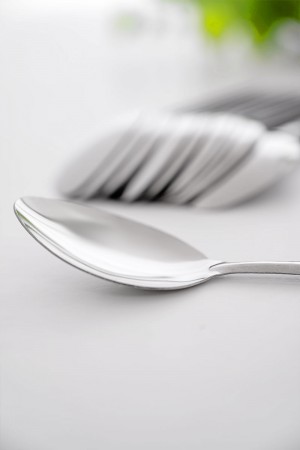 طقم ملاعق أكل مزينة بنقوش في المقبض 12 حبة