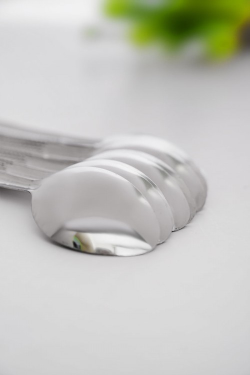 طقم ملاعق أكل مزينة بنقوش في المقبض 12 حبة