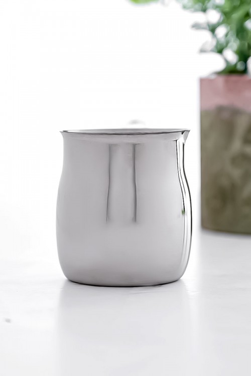 إبريق قهوة ستيل صغير لون فضي و أسود