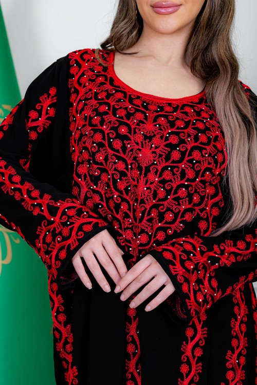 جلابية نسائي شمالي لون أسود بتطريز تراثي أحمر ياقة دائرية و أكمام طويلة