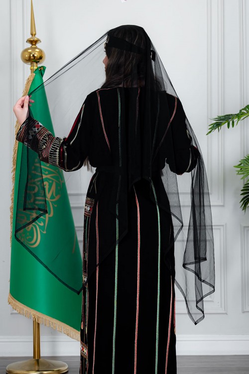 طرحة شيفون سادة لون أسود