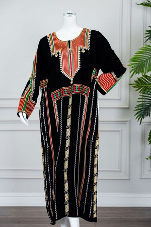 جلابية نسائي عسيري لون أسود بتطريز تراثي ملون ياقة دائرية و أكمام طويلة