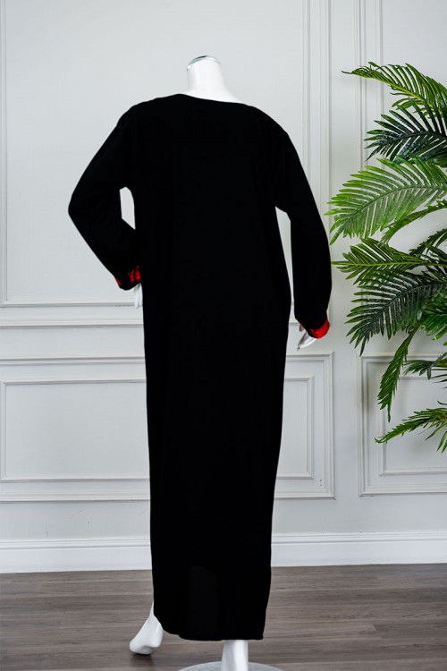 جلابية نسائي شمالي لون أسود بتطريز تراثي أحمر ياقة مربعة و أكمام طويلة