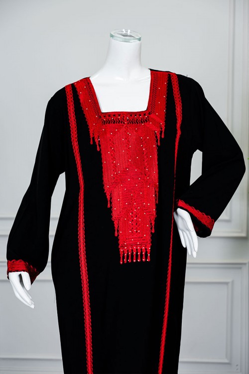 جلابية نسائي شمالي لون أسود بتطريز تراثي أحمر ياقة مربعة و أكمام طويلة