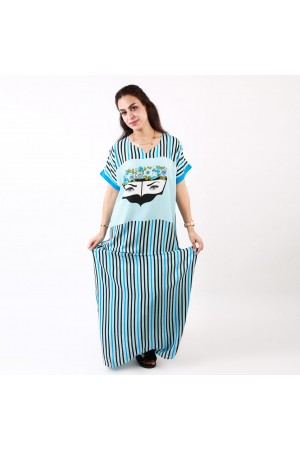 قميص مخطط بياقة واسعة وأكمام قصيرة 