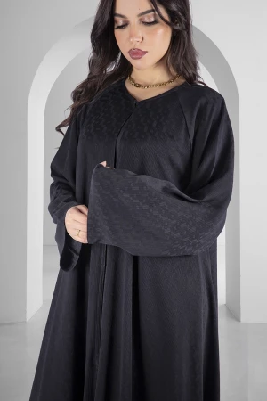 عباية سوداء كلوش أنيقة أزرار قفل امامية قماش مربعات باكمام واسعة 