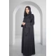 عباية سوداء أنيقة سحاب امامي كامل بياقة عالية وخطوط طولية من الامام والخلف مع طرحة سادة