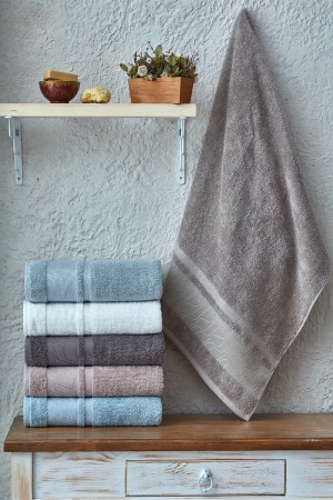 منشفة حمام ناعمة أطراف مزخرفة 