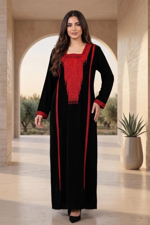 جلابية بناتي شمالي لون أسود بتطريز تراثي أحمر ياقة مربعة و أكمام طويلة