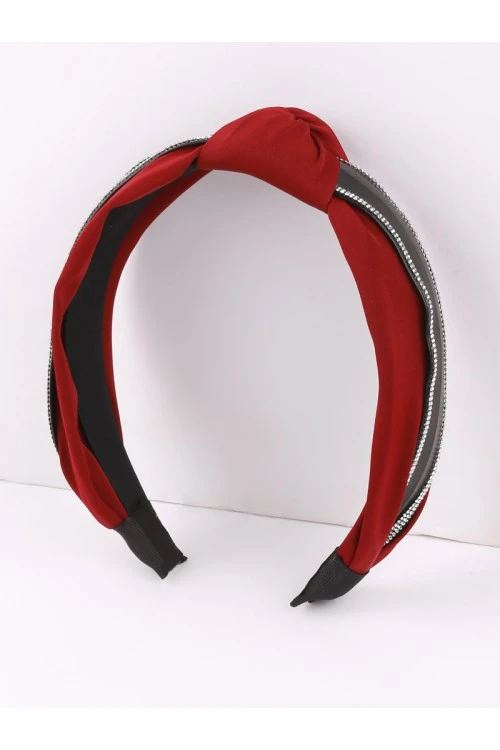 شريطة شعر مع عقدة