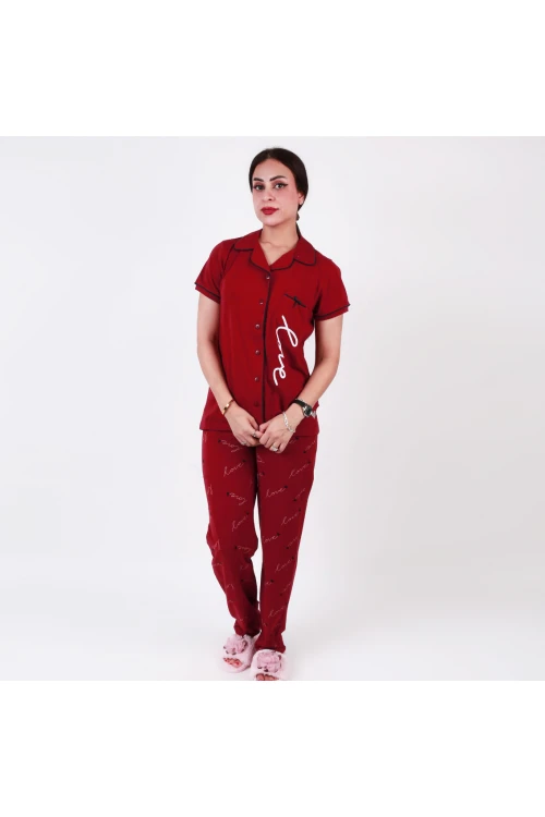 طقم بيجاما بنطلون مزخرف مع تيشيرت بياقة