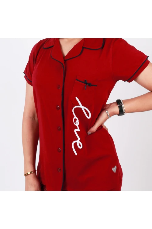 طقم بيجاما بنطلون مزخرف مع تيشيرت بياقة