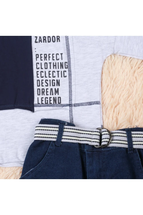 طقم شورت جينز مع تيشيرت مزين بطبعات كتابة