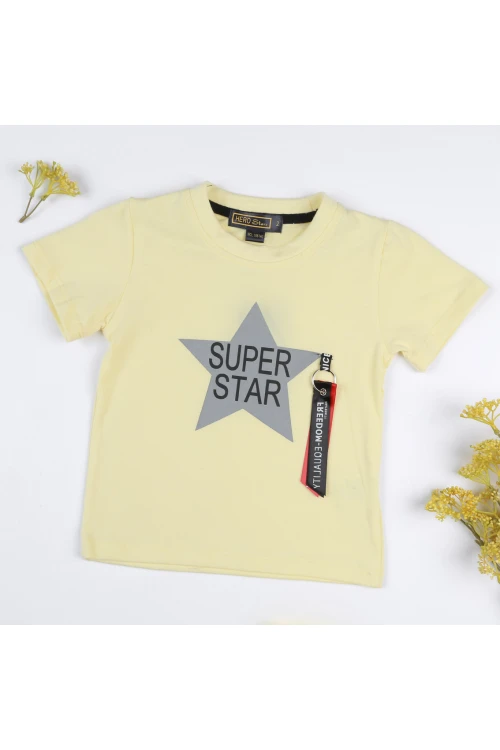 طقم شورت ساده مع تيشيرت بطبعات كتابة