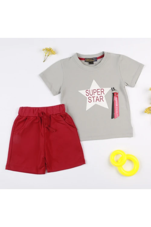 طقم شورت ساده مع تيشيرت بطبعات كتابة