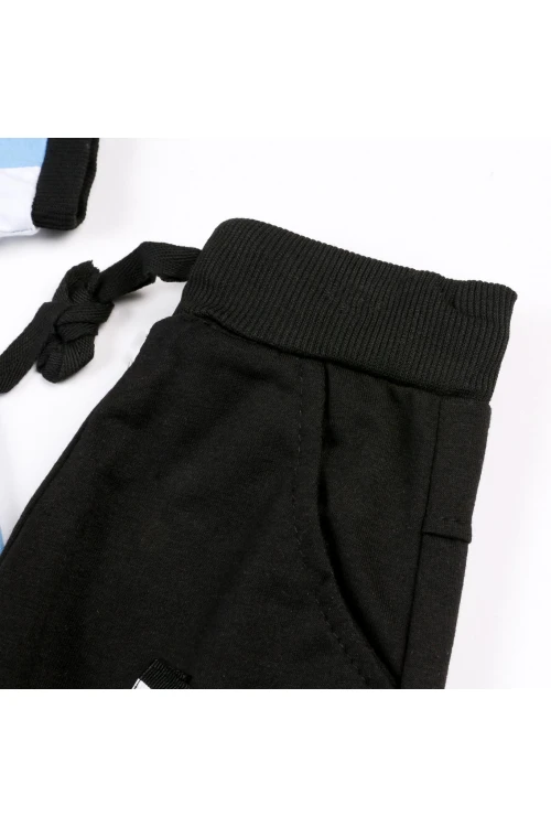 طقم تيشيرت مزين بطبعات مع بنطلون بحزام ربط