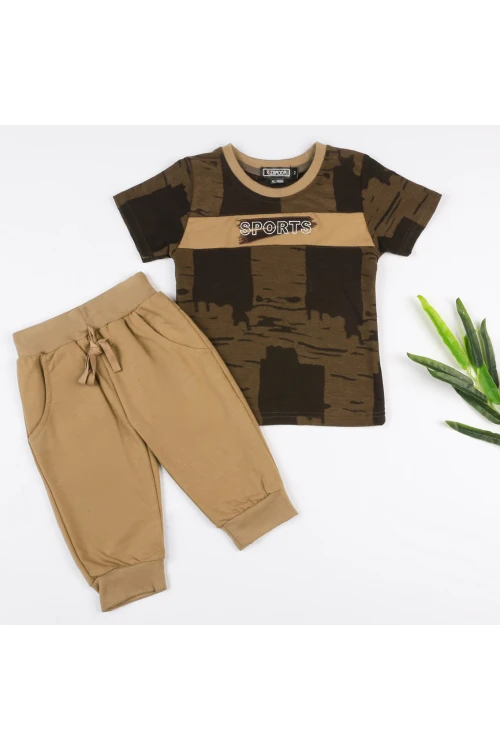 طقم بنطلون رياضي ساده مع تيشيرت بياقة ضيقة