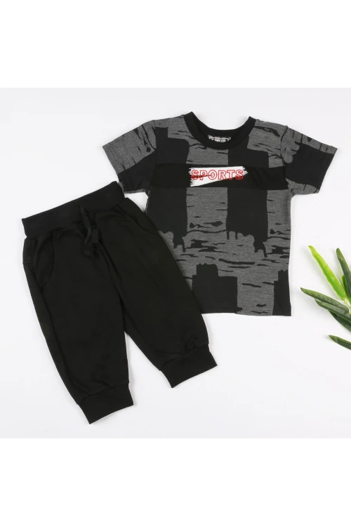 طقم بنطلون رياضي ساده مع تيشيرت بياقة ضيقة