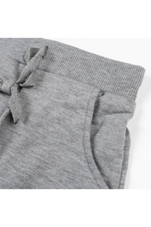 طقم بنطلون رياضي مع تيشيرت بطبعات كتابة